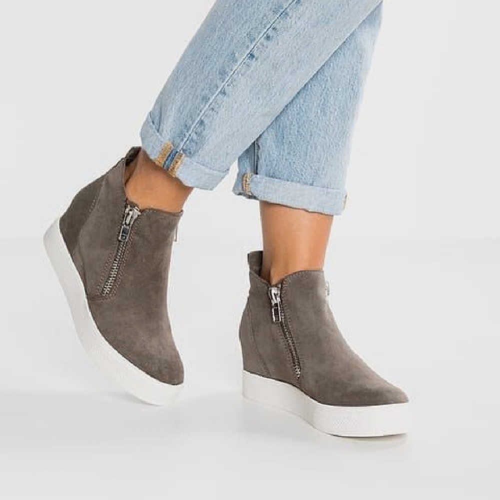 Steve Madden Heeled Booties